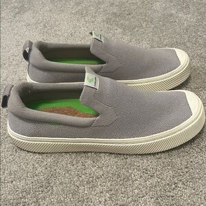 Cariuma Knit Slip On Loafers Sneakers